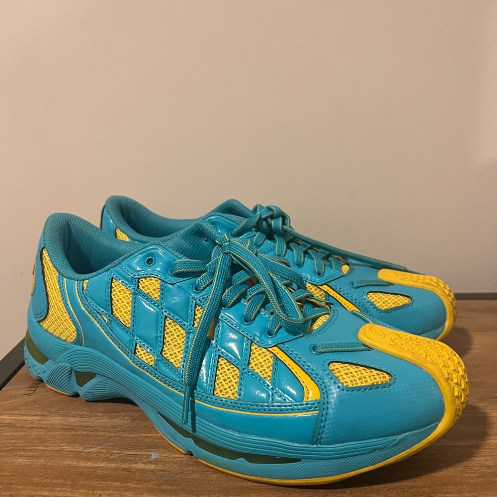 Kiko kostadinov Asics